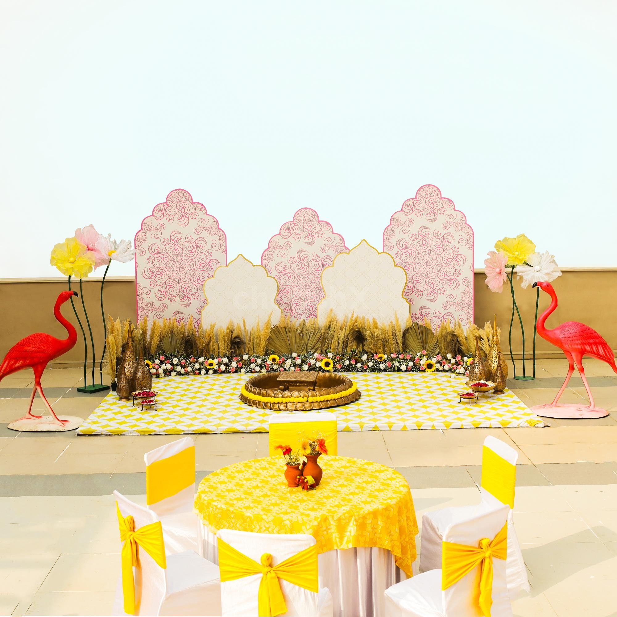 Add glamour to your Haldi Mehndi with our beautiful Pink Flamingo Decor!