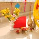 Elegant marigold garlands and tassels will make your event a cheerful one.