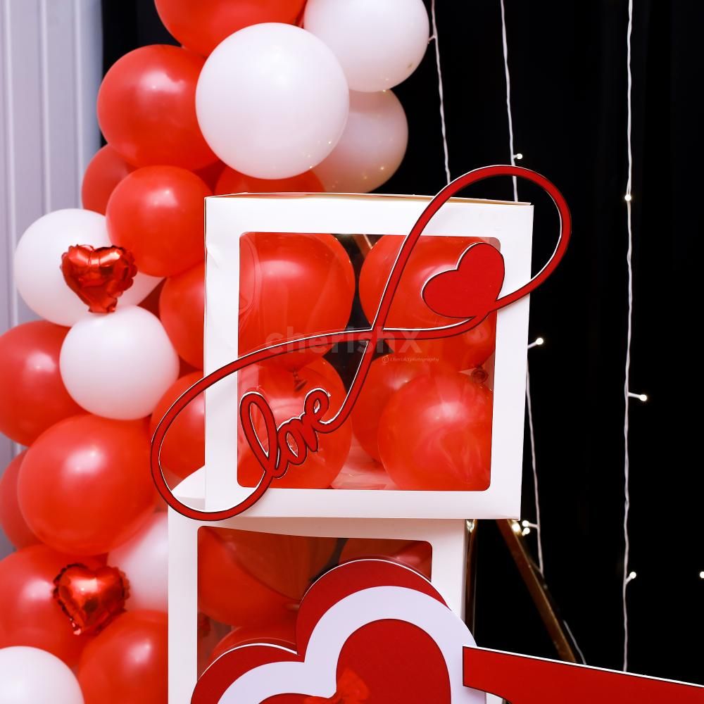 Balloons In Red and White