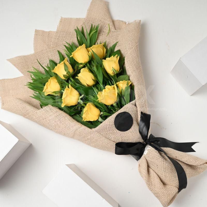 10 Yellow Roses in Brown Jute Packing