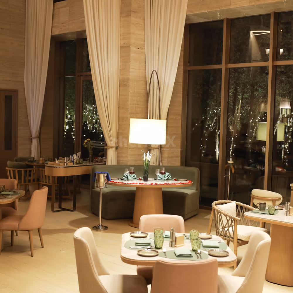 beautiful restaurant in gurugram for candlelight dinner