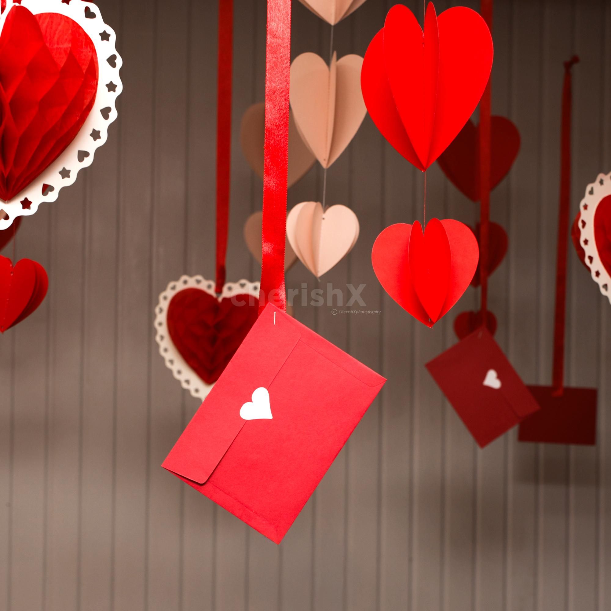 Heartfelt hangings for your cafe.