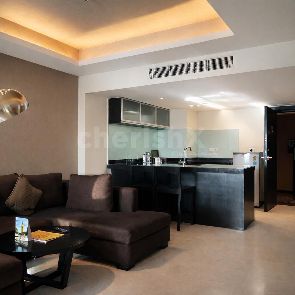 luxury room stay with welcome amenities for couples in bangalore