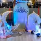 A moon cutout with a strip light symbolises the joy of moon-sighting on Eid and adds charm.