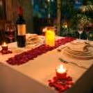 The cosy dining table with the two of you in a love setup can never go wrong