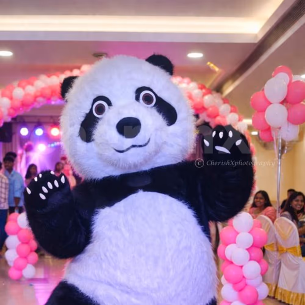 The Skilled Artist Inside Ensures Safe, Engaging Interaction For Photo And Play.