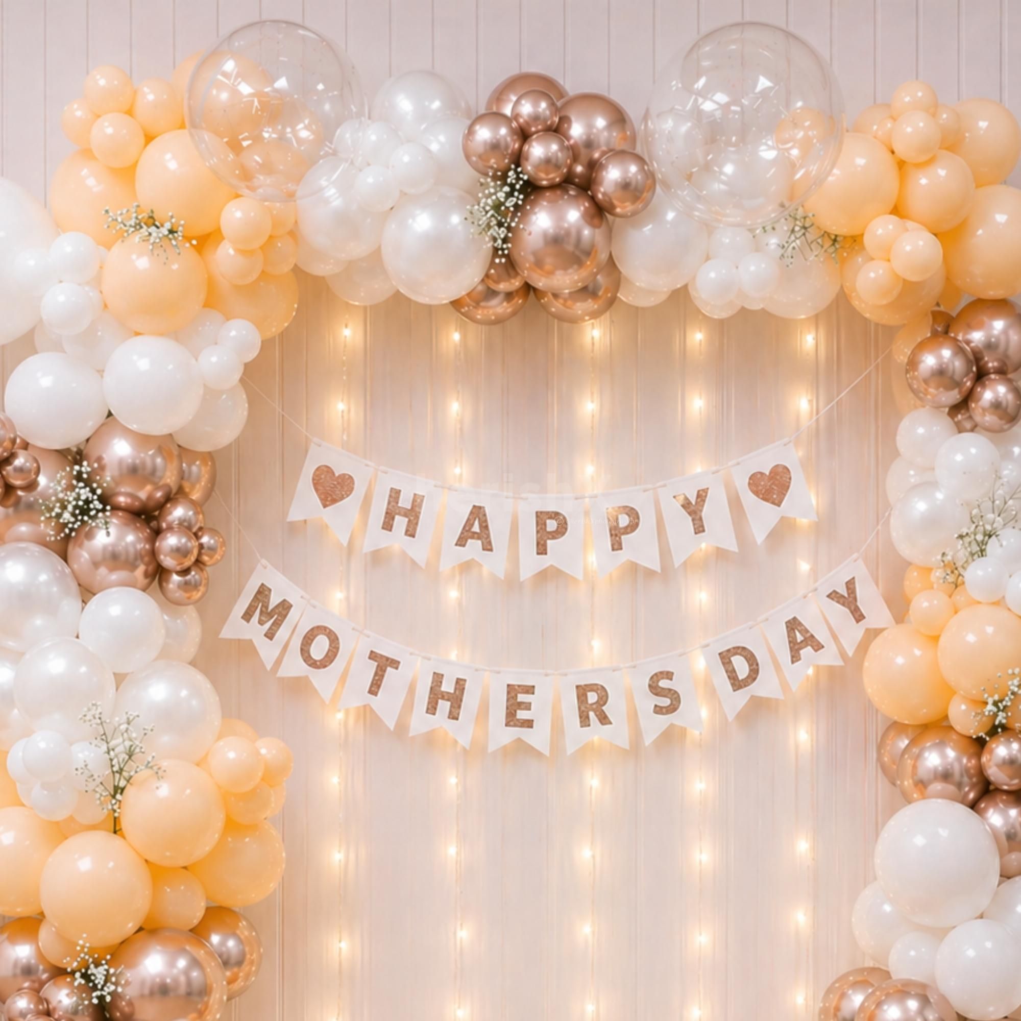 The Happy Mother’s Day Bunting Loudly Conveys Heartfelt Joy On The Special Day.