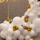 White And Golden Mesh Birthday Ring Decor — photo 4