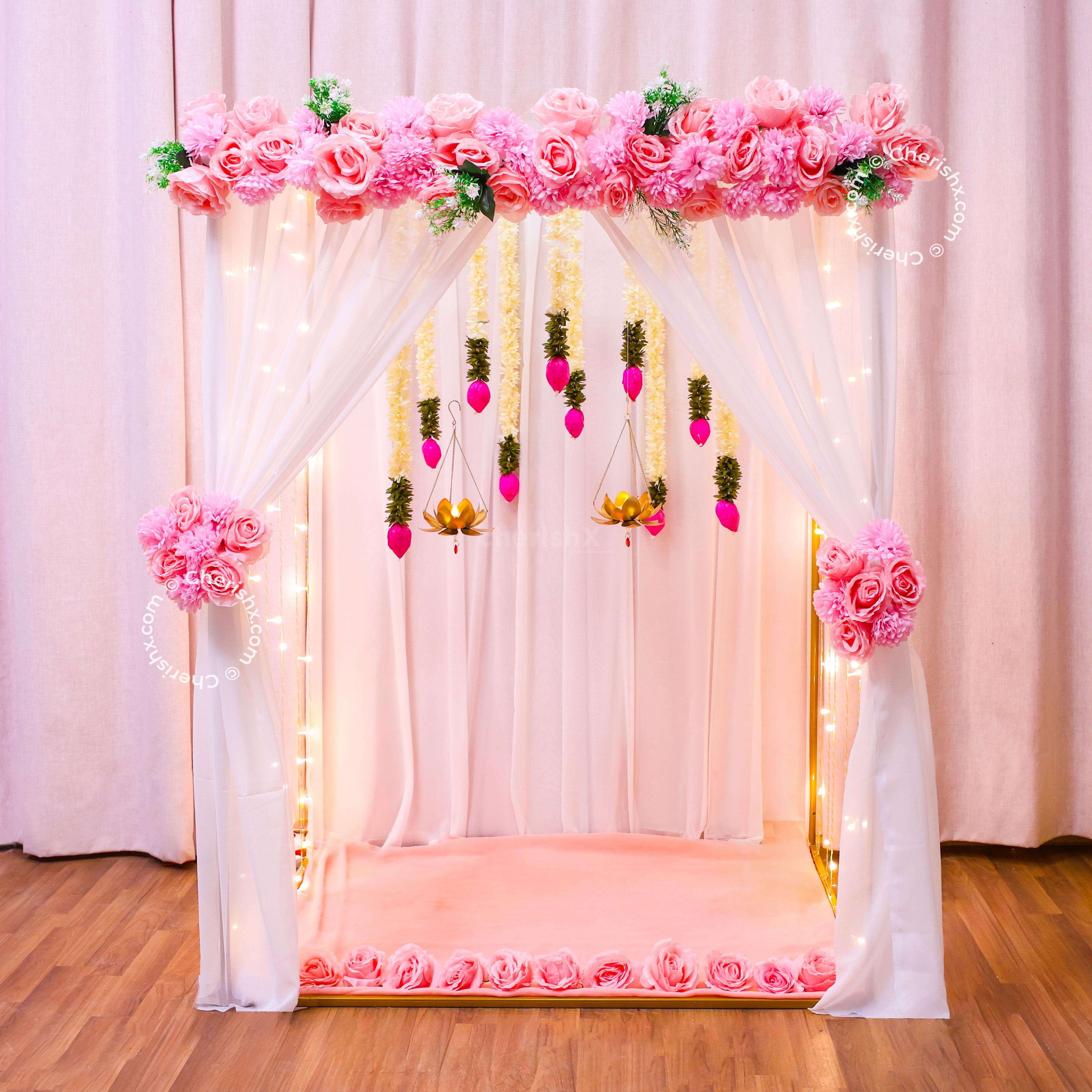 Golden Cuboid Ganpati Decor with Fabric Drapes