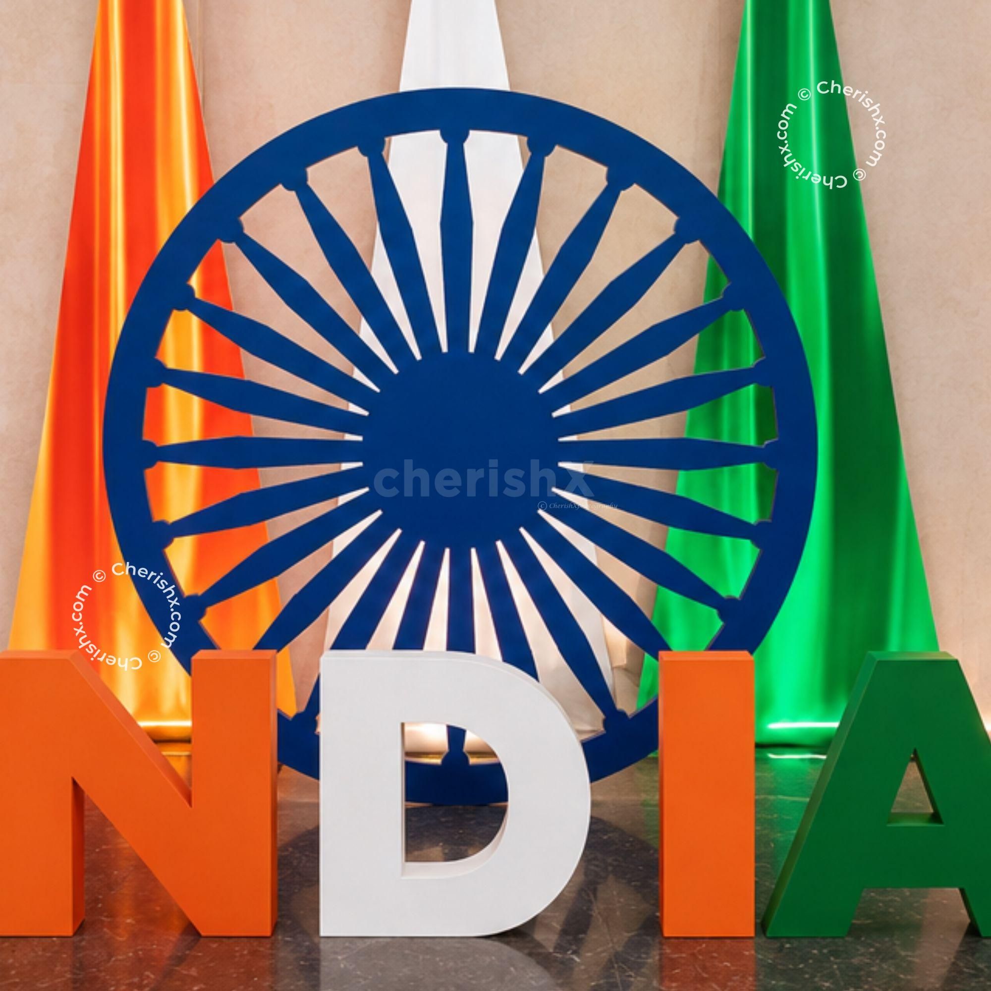 Independence Day Aeroplane Theme Decoration with illuminated INDIA letters, Ashoka Chakra centrepiece, Patriotic tricolour display.