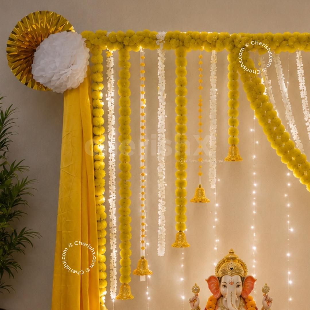 Tailor your festive setup to match your unique taste with add-ons like mud pots, LED candles, and lantern ceiling decorations.