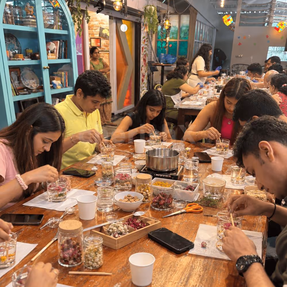 Gel Candle Decorating Experience