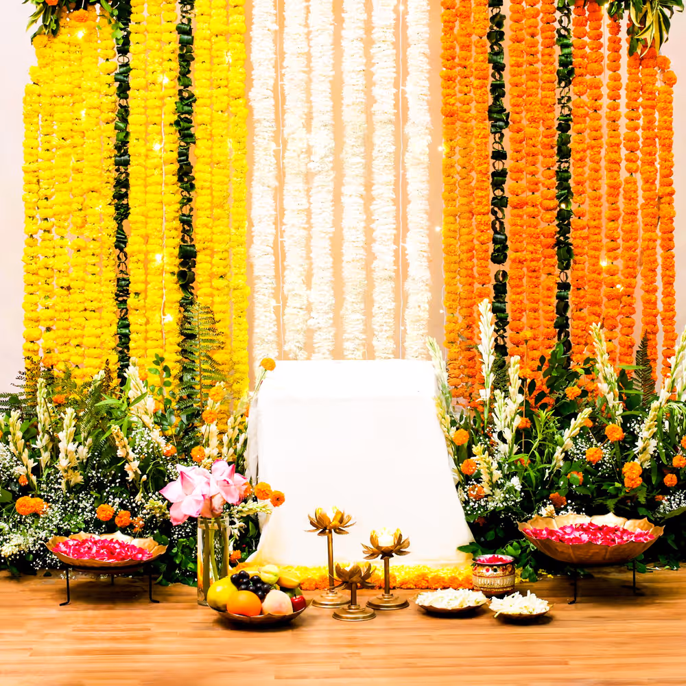 Tube roses and pan strings add light texture and beautiful volume