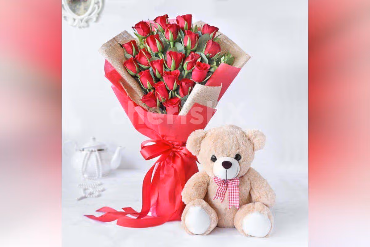 20 Red Roses Bouquet With A Teddy