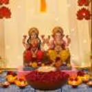 Say goodbye to market confusion and exhaustion with our ready-to-go Diwali decor kit that includes regular stand adorned with flowing fabric tassels, a majestic lotus centrepiece, and delicate lotus hangings.