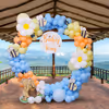 The pooh-themed decoration is ideal for baby showers and outdoor installations.