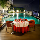 Poolside Romance by Crowne Plaza — photo 4