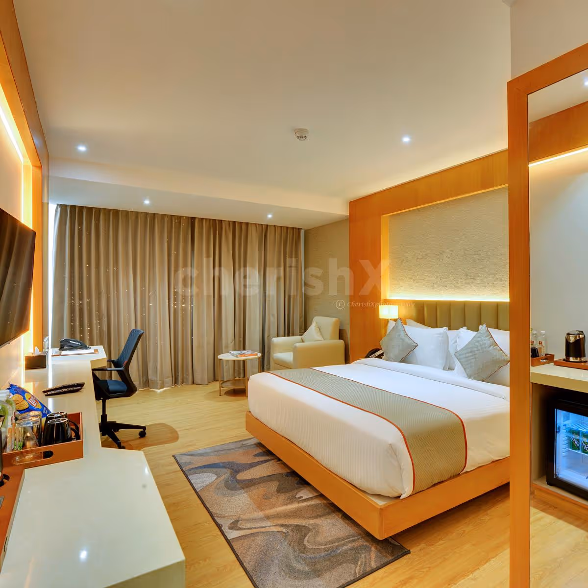 Romantic Stay with Poolside Dinner at Clarion