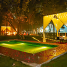 A three-course romantic extravaganza for the foodie & lover in you