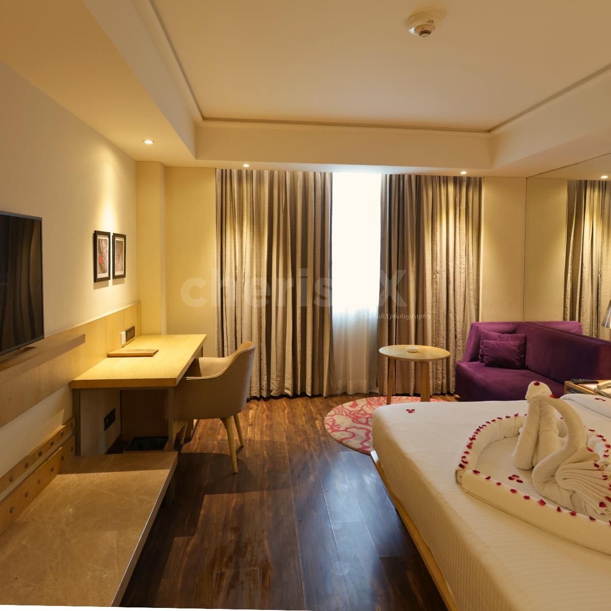 premium hotel in noida, luxury hotels in delhi ncr