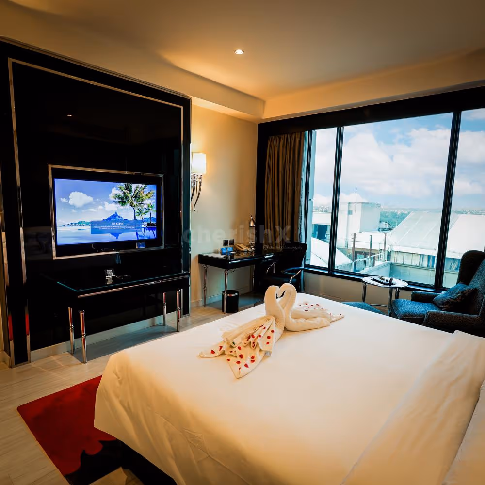 luxury room for stay for couples in delhi ncr