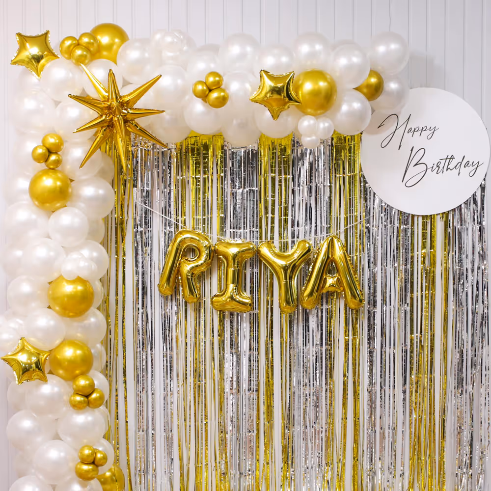 Dual color and star shaped Balloons that level up birthday decor