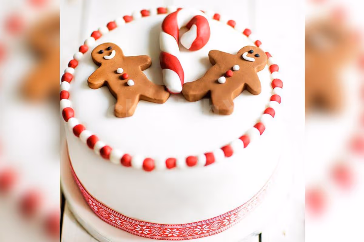 Christmas Gingerbread Man Cake