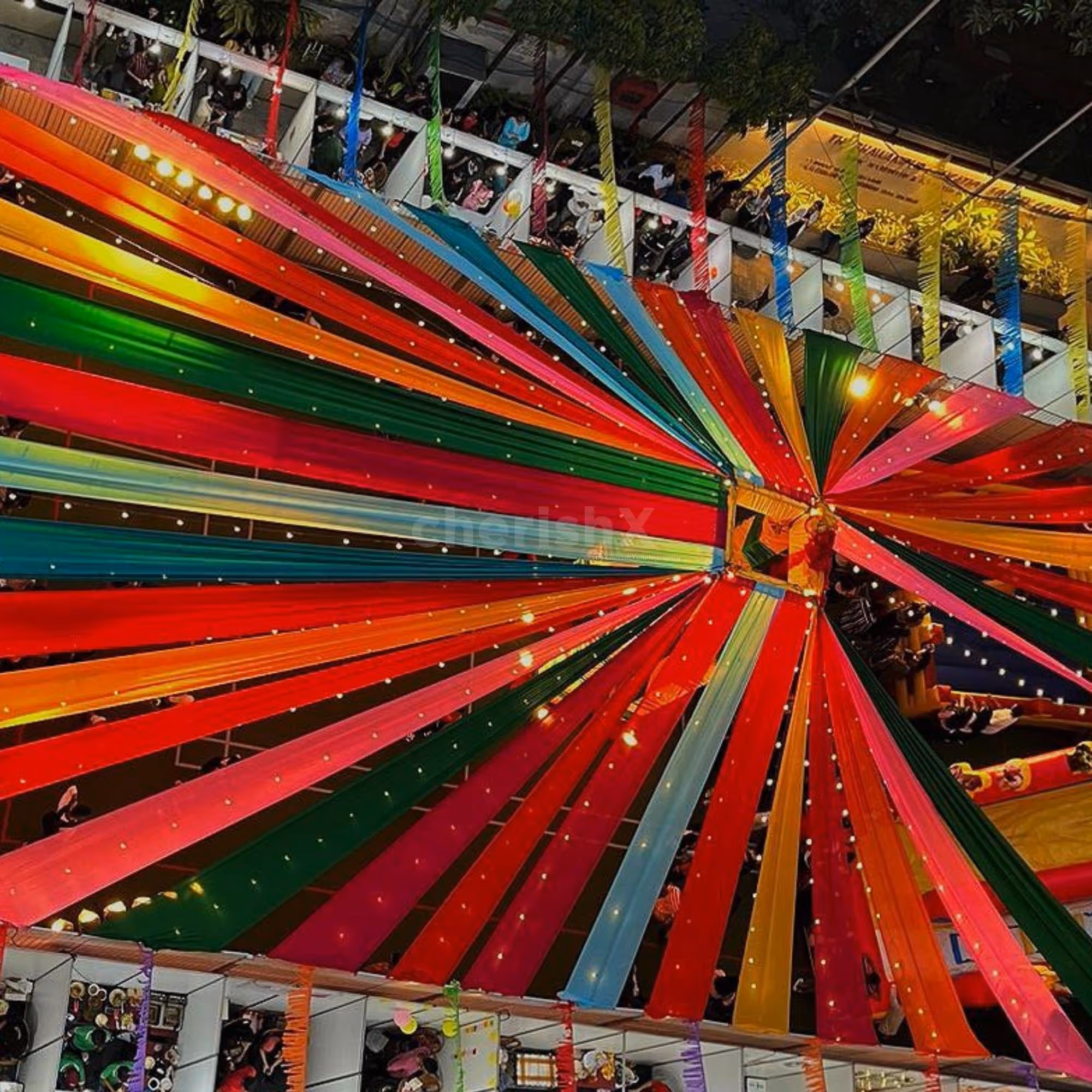 holi decor