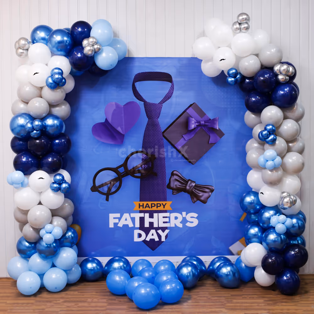 A sophisticated tribute for the coolest dad in town