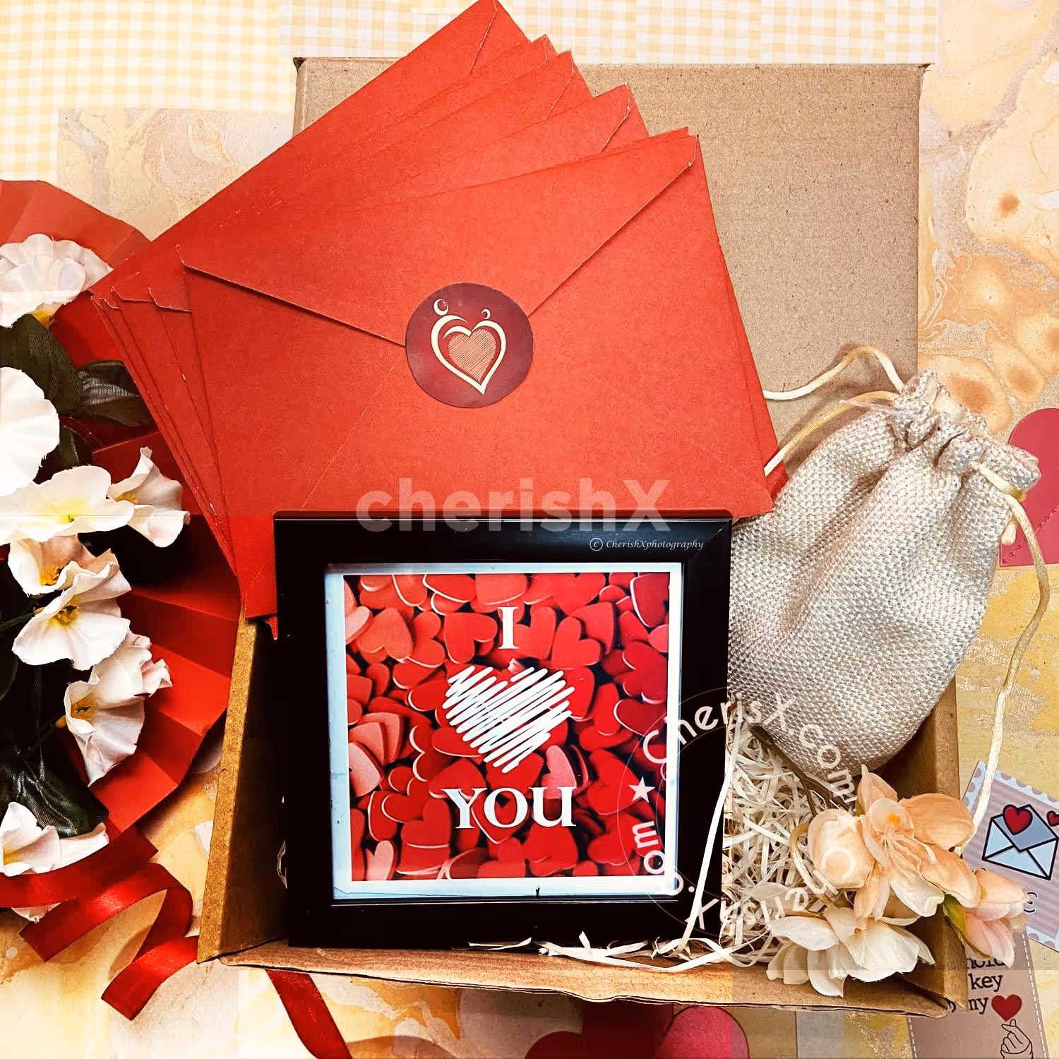 Get a beautiful Valentine's Feeling Loved Hamper for your special one.
