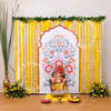 Simple yet elegant daisy flower bunches on the floor bring positivity and spirituality