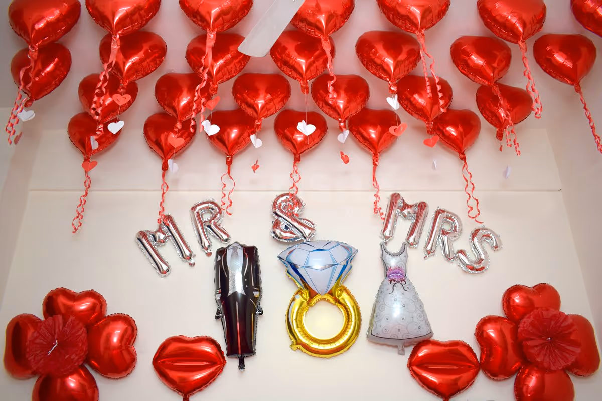 First Night Surprise Decor