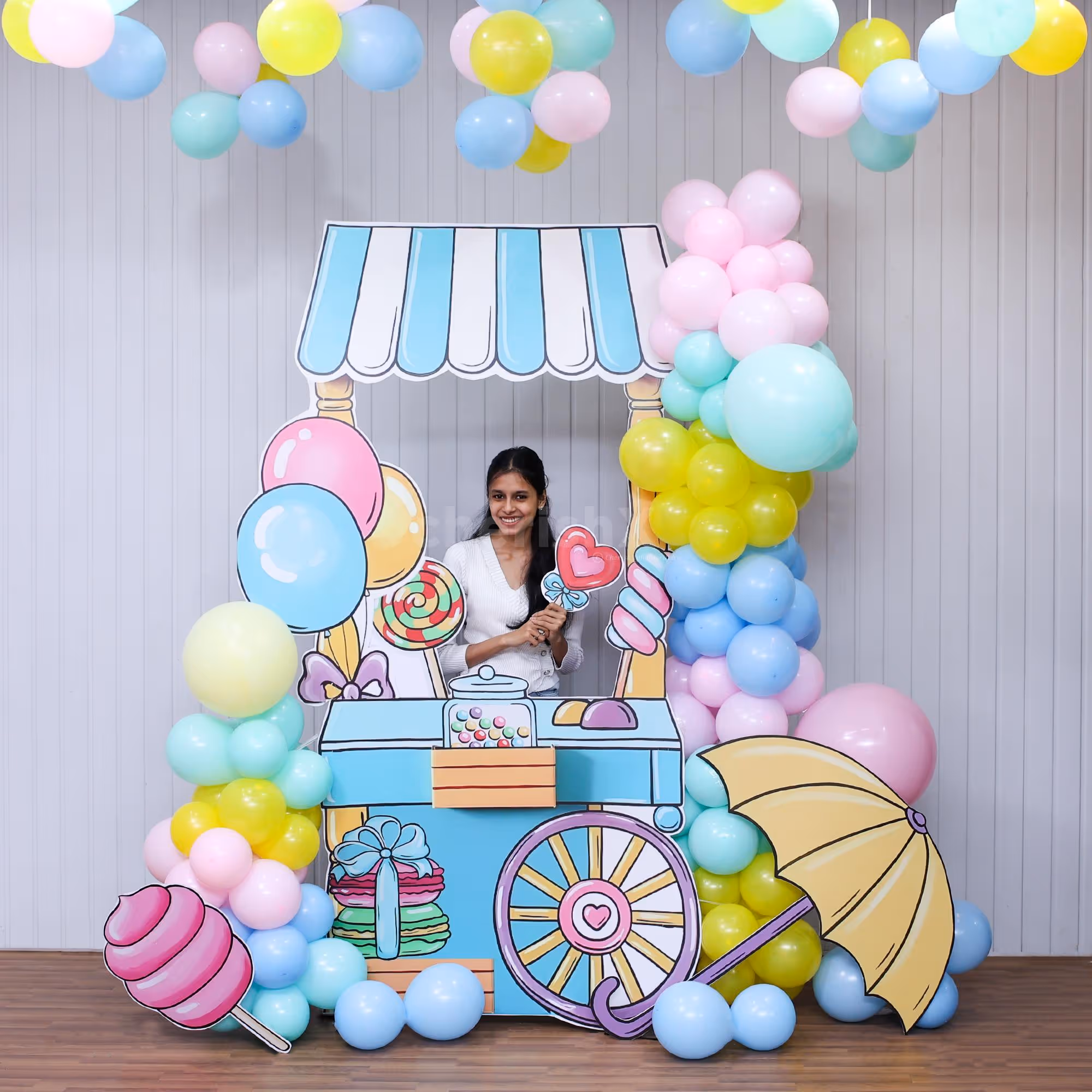 Summer Ice Cream Theme Birthday Decor
