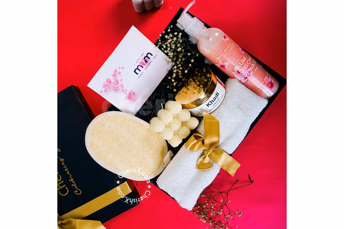 Make your mom feel special with CherishX's Spa Hamper, a Mother's Day Gift on the occasion of Mother's Day!