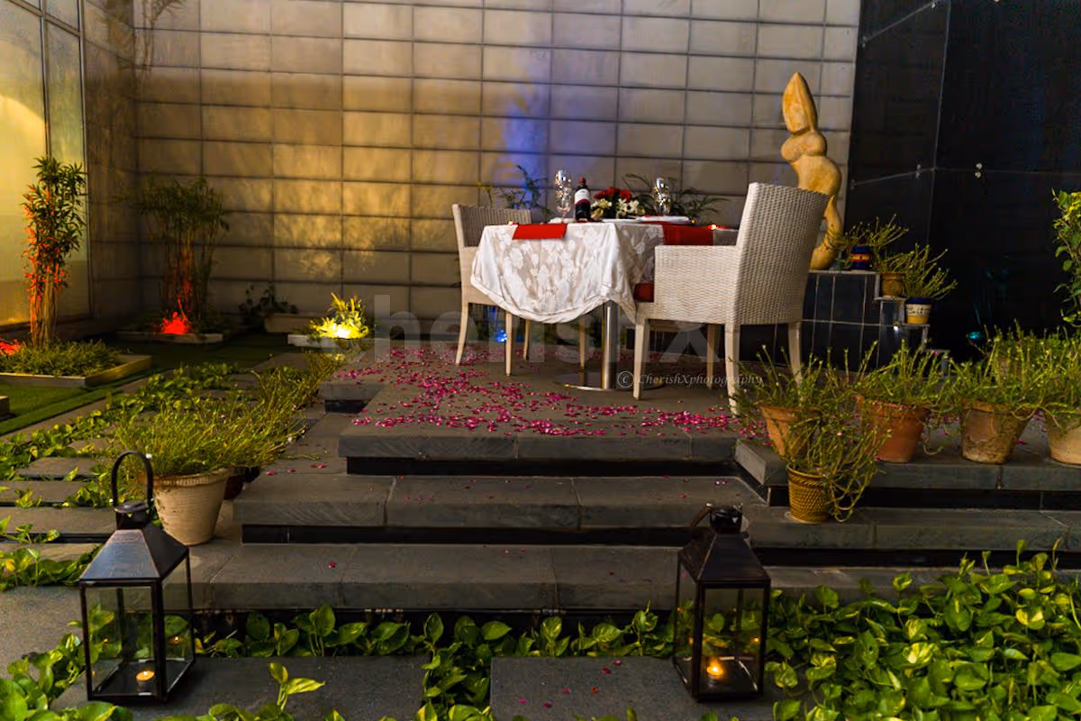 Enjoy your privacy in the open, surrounded by nature.