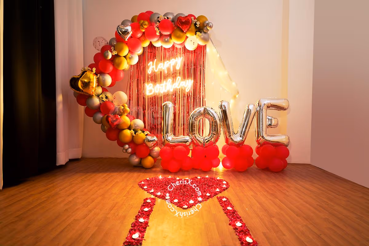 Get a little romantic and surprise your special one with this gorgeous decoration!
