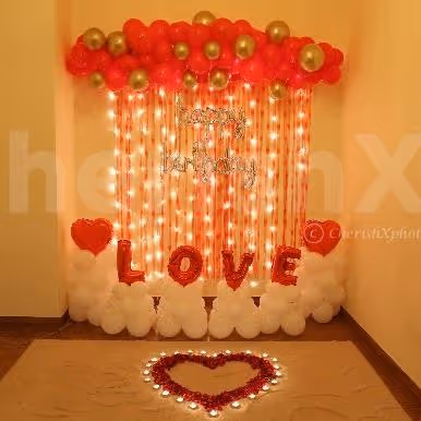 Red Elegance Decoration