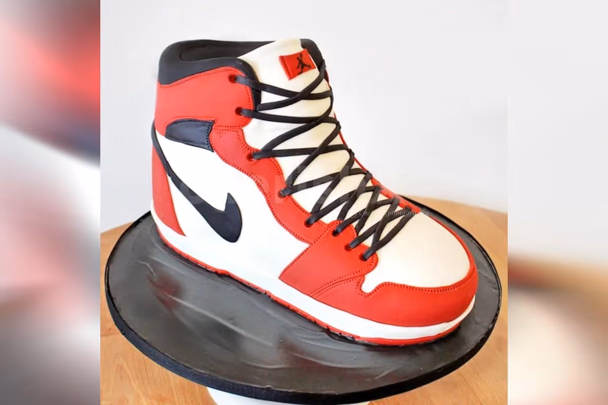 Sports Shoe Fondant Cake