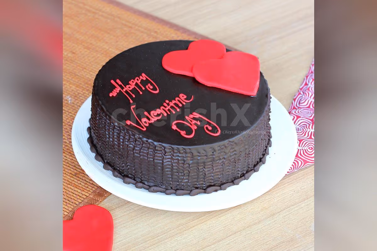 Symphony Of Love Cake (Half Kg)
