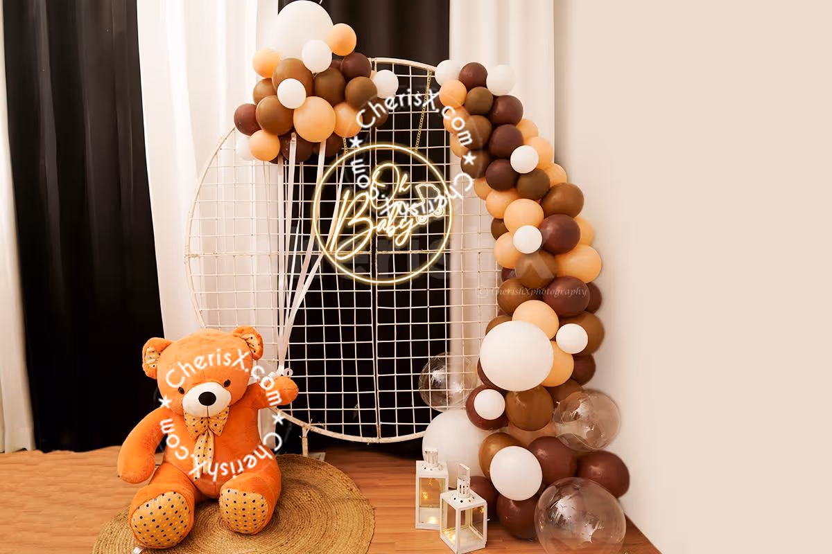 Combine old memories with new ones with the teddy bear-themed baby shower!